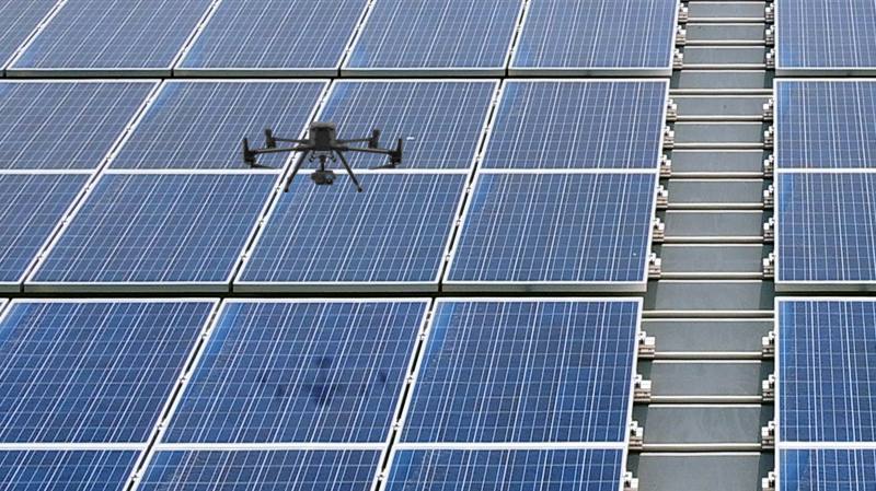 zoty中欧以无人机搭配IR Sensor热显像技术进行全方面模块健检，有效降低人力成本并提升发电量