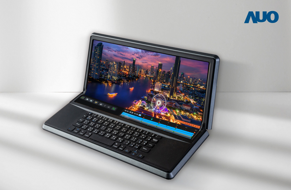 zoty中欧14.6吋Micro LED折迭显示屏幕，搭配半径4mm的弯折绞炼，以及高画素、高亮度、高对比度的显示技术特点，即便在大视角下仍保有绝佳色相与亮度